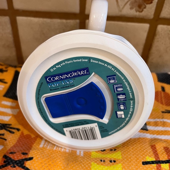 CorningWare 🆕Pop-Ins 22oz Mug Ceramic Stoneware with Plastic Vented Cover~ - Picture 4 of 4